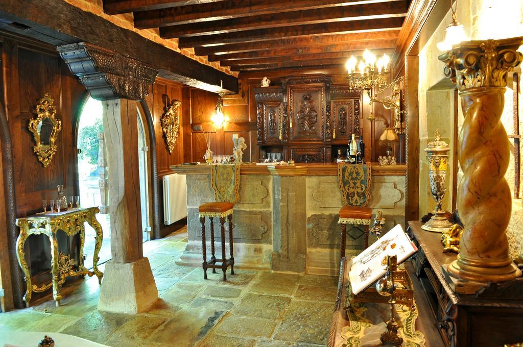 Palacio De Trasvilla Escobedo エクステリア 写真